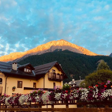 Hotel La Ginestra Cesana Torinese Dış mekan fotoğraf