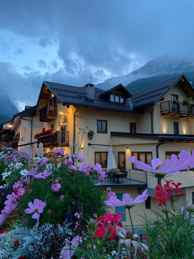 Hotel La Ginestra Cesana Torinese Dış mekan fotoğraf
